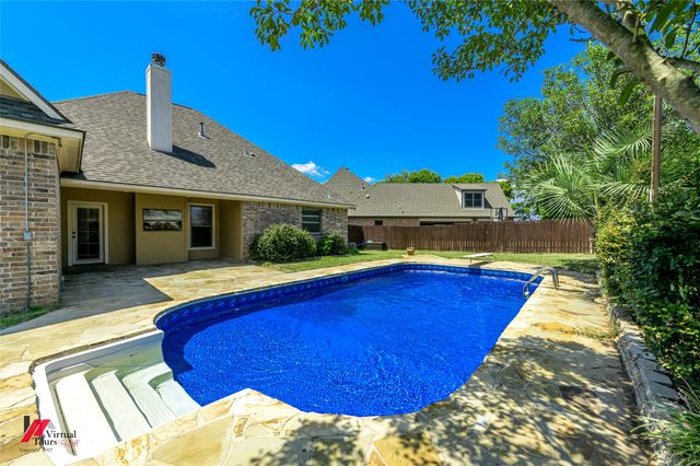 305 Tottenham Court, Bossier City, LA 71111