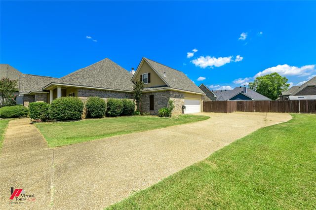 305 Tottenham Court, Bossier City, LA 71111