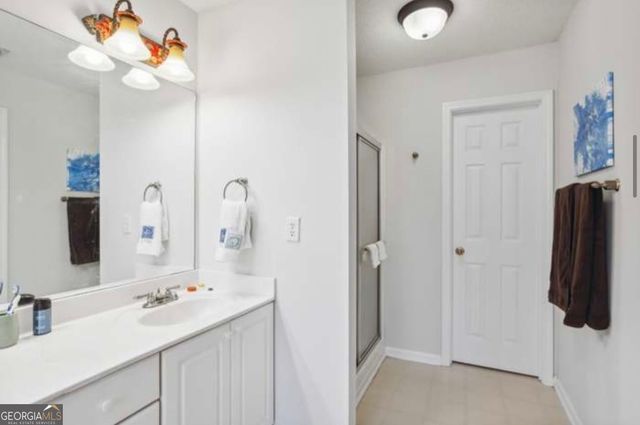 5652 Wandering Vine Lane SE, Mableton, GA 30126