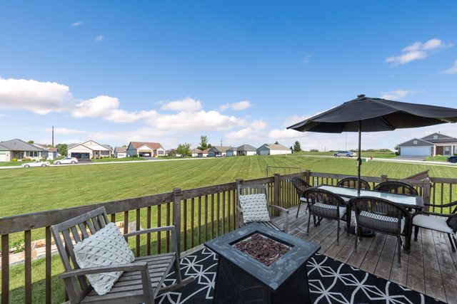 13614 W 105th Place, Dyer, IN 46311