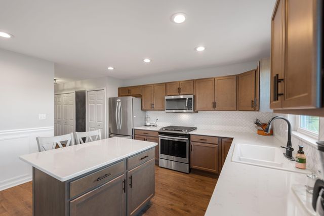 13614 W 105th Place, Dyer, IN 46311