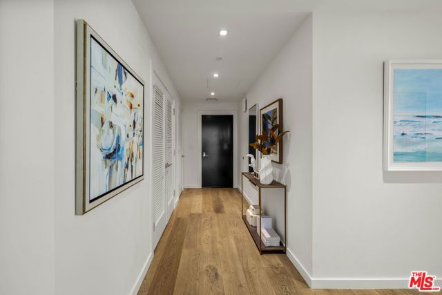 9000 W 3rd Street 304, Los Angeles, CA 90048