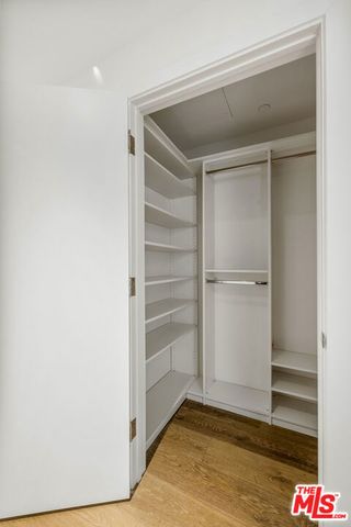 9000 W 3rd Street 304, Los Angeles, CA 90048