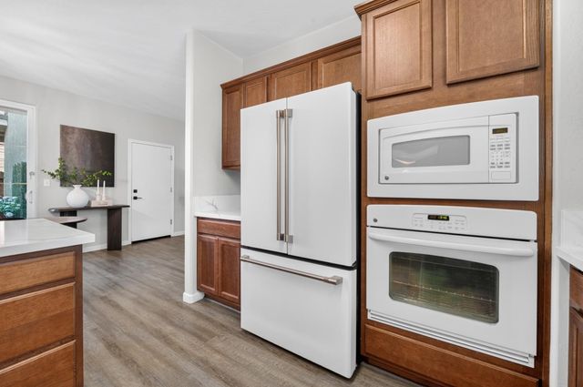 5507 N Gates Avenue, Fresno, CA 93722