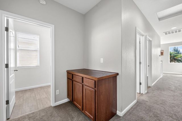 5507 N Gates Avenue, Fresno, CA 93722