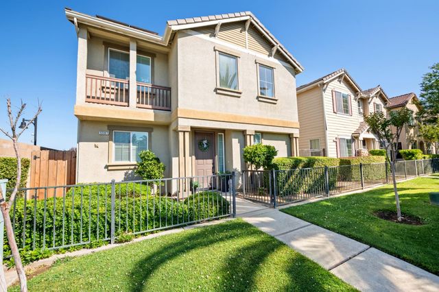 5507 N Gates Avenue, Fresno, CA 93722