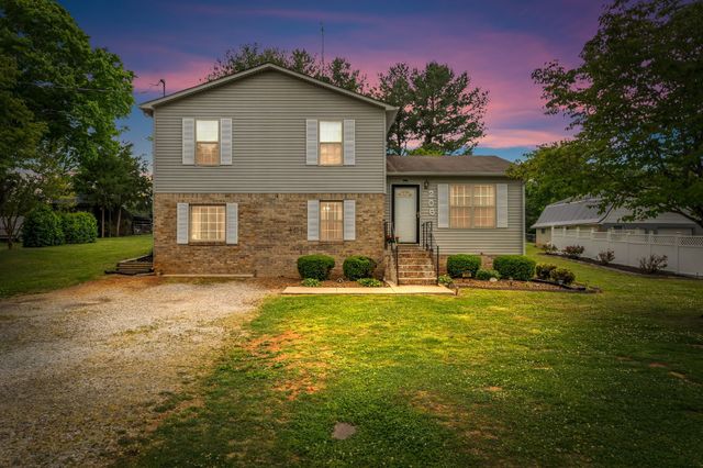 206 Homeward Ave, Winchester, TN 37398