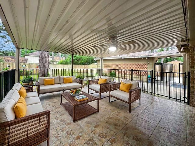 17407 Majestic Forest Drive, Spring, TX 77379