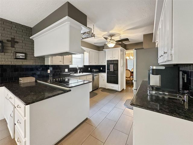 17407 Majestic Forest Drive, Spring, TX 77379