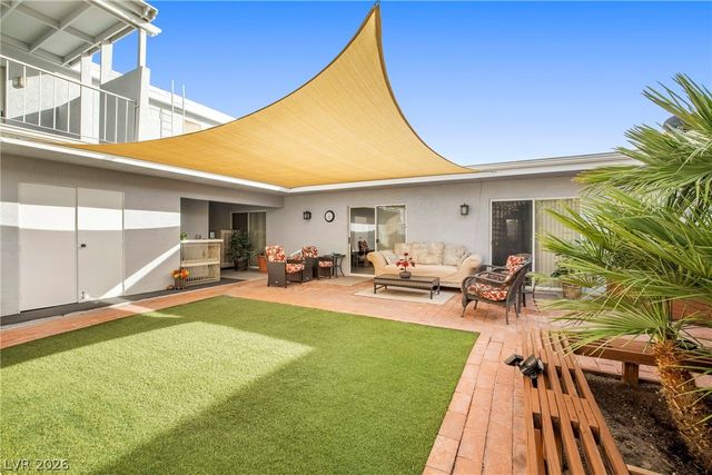 3727 Centennial Circle, Las Vegas, NV 89121