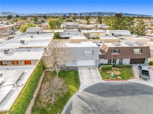 3727 Centennial Circle, Las Vegas, NV 89121