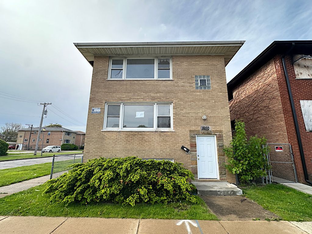 1600 Madison Street, Maywood, IL 60153