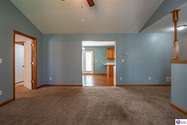 260 Cassies Way, Vine Grove, KY 40175