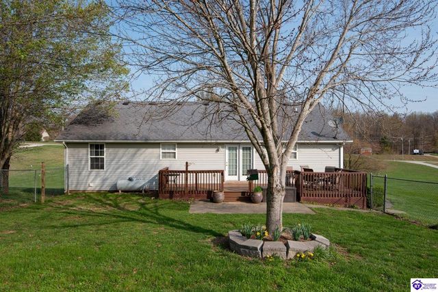 260 Cassies Way, Vine Grove, KY 40175