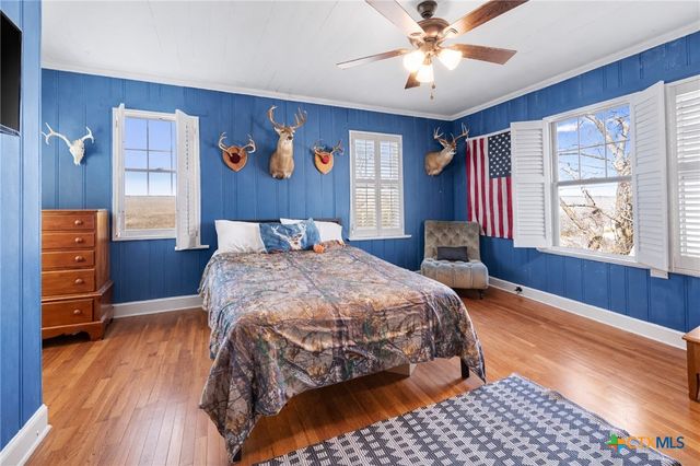 1543 W Clark Street, Bartlett, TX 76511