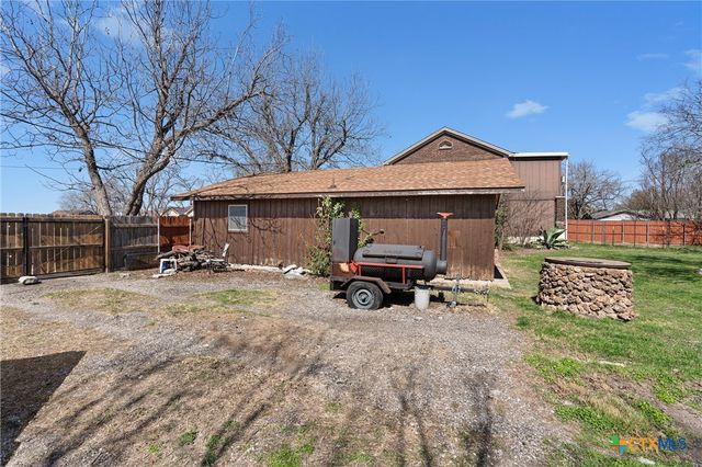 1543 W Clark Street, Bartlett, TX 76511