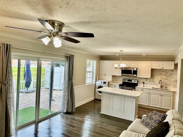 13731 JUNIPER BLOSSOM DRIVE 101, Tampa, FL 33618