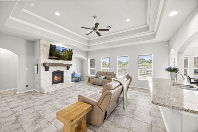 4213 Sycamore Point, Friendswood, TX 77546