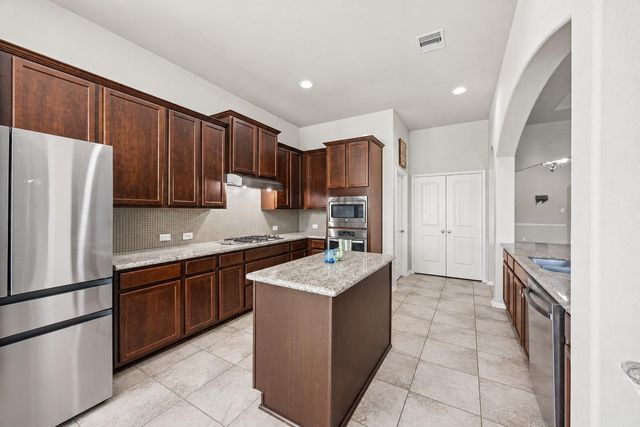 4213 Sycamore Point, Friendswood, TX 77546