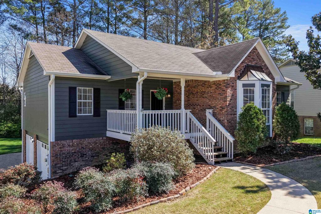 506 FIELDSTONE DRIVE, Helena, AL 35080