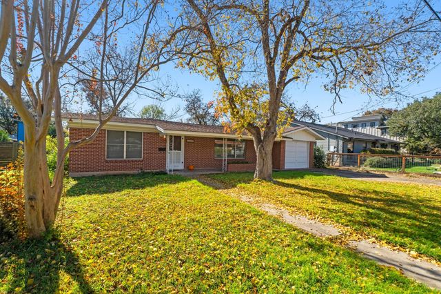 1207 Dwyce DR, Austin, TX 78757