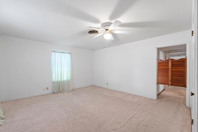 1207 Dwyce DR, Austin, TX 78757