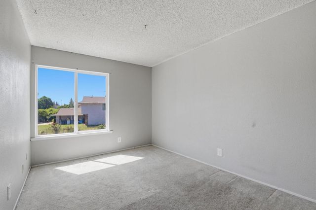 1159 Johnson Ave, Marysville, CA 95901