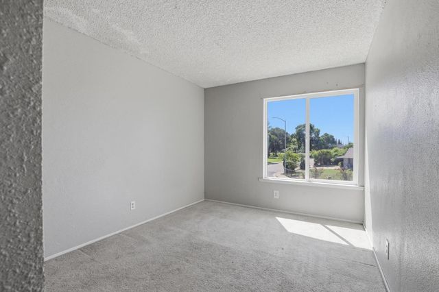 1159 Johnson Ave, Marysville, CA 95901