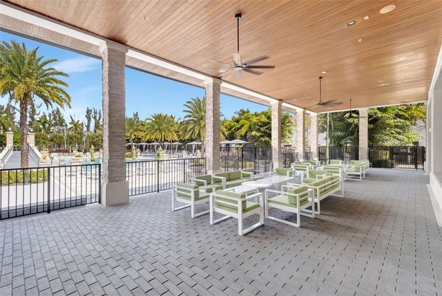 10467 NW 82nd Street 11, Doral, FL 33178