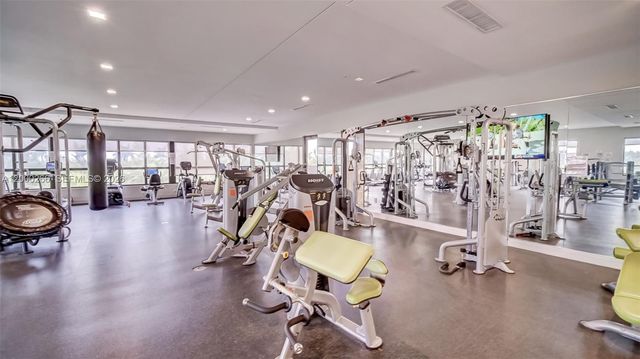 10467 NW 82nd Street 11, Doral, FL 33178