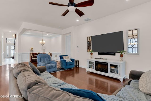 185 Arborridge Drive, Forked River, NJ 08731