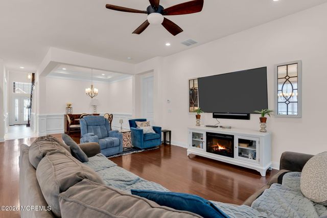185 Arborridge Drive, Forked River, NJ 08731