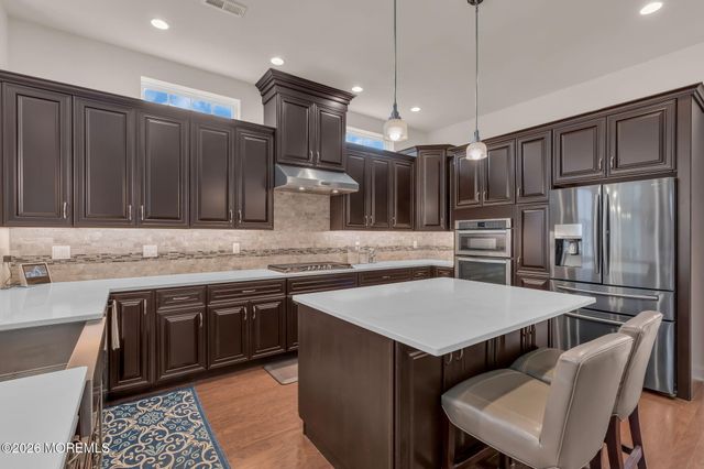 185 Arborridge Drive, Forked River, NJ 08731