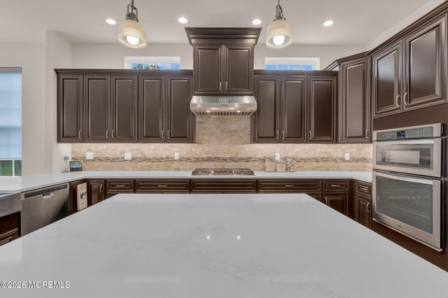 185 Arborridge Drive, Forked River, NJ 08731