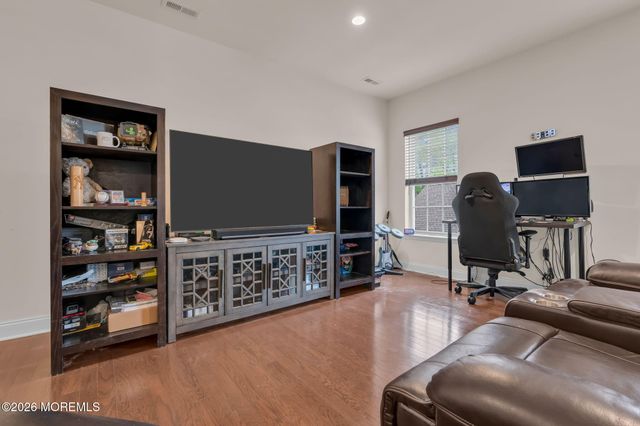 185 Arborridge Drive, Forked River, NJ 08731
