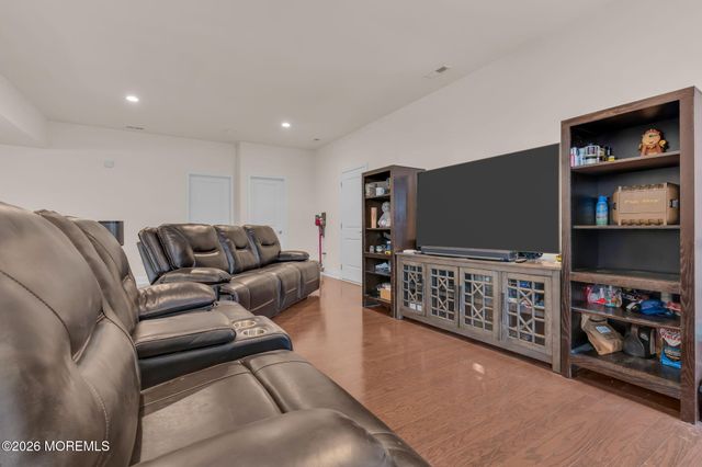 185 Arborridge Drive, Forked River, NJ 08731