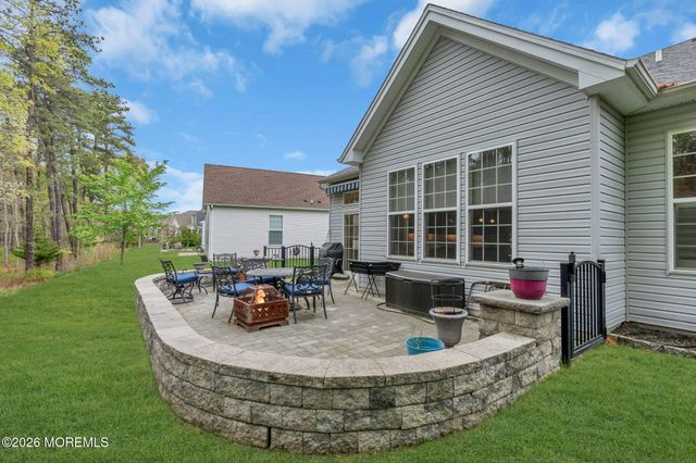 185 Arborridge Drive, Forked River, NJ 08731