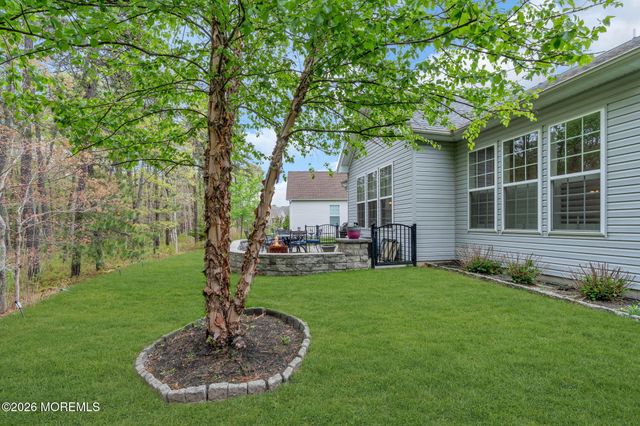 185 Arborridge Drive, Forked River, NJ 08731
