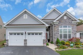 185 Arborridge Drive, Forked River, NJ 08731