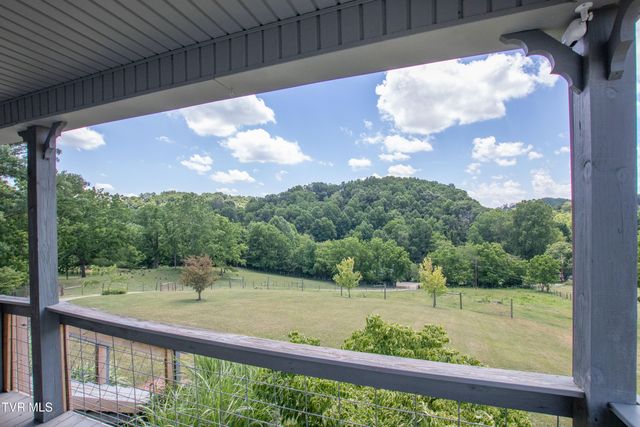 27069 Northridge Road, Meadowview, VA 24361