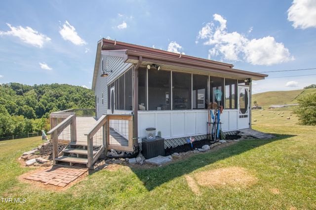 27069 Northridge Road, Meadowview, VA 24361