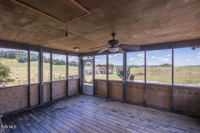 27069 Northridge Road, Meadowview, VA 24361