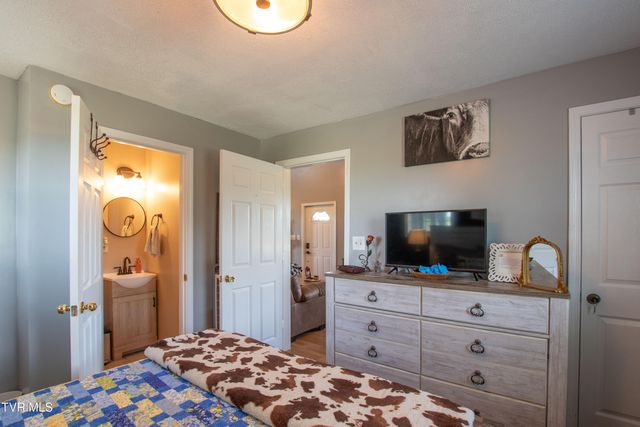 27069 Northridge Road, Meadowview, VA 24361