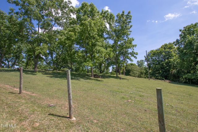 27069 Northridge Road, Meadowview, VA 24361