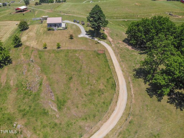 27069 Northridge Road, Meadowview, VA 24361