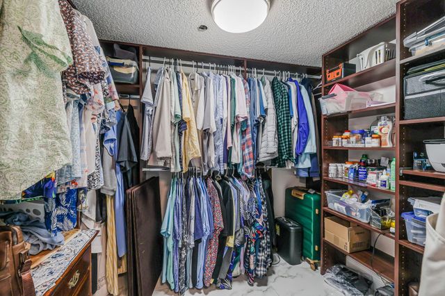 3520 Oaks Way 809, Pompano Beach, FL 33069