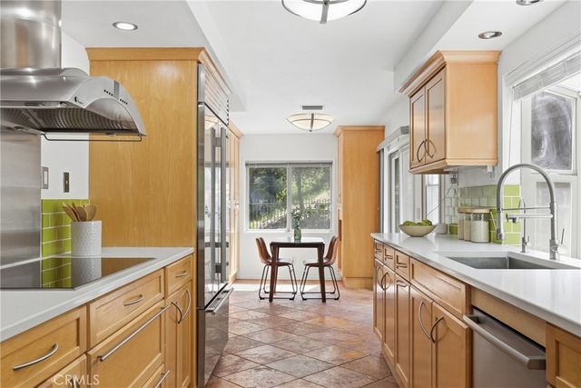41 Hidden Valley, Monrovia, CA 91016