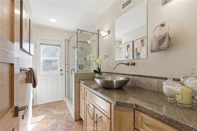 41 Hidden Valley, Monrovia, CA 91016