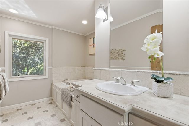 41 Hidden Valley, Monrovia, CA 91016