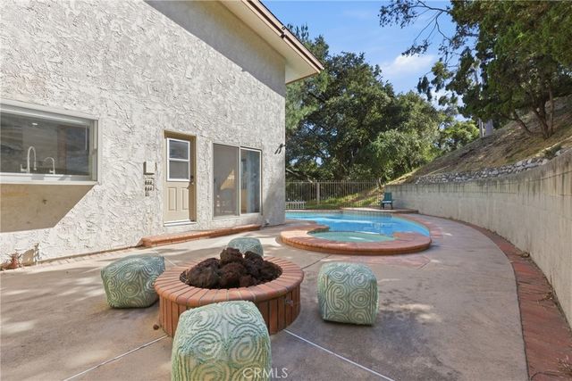 41 Hidden Valley, Monrovia, CA 91016